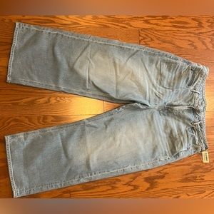 NWT Old Navy Extra High Rise Ski-Hi Wide Leg Jean (16)